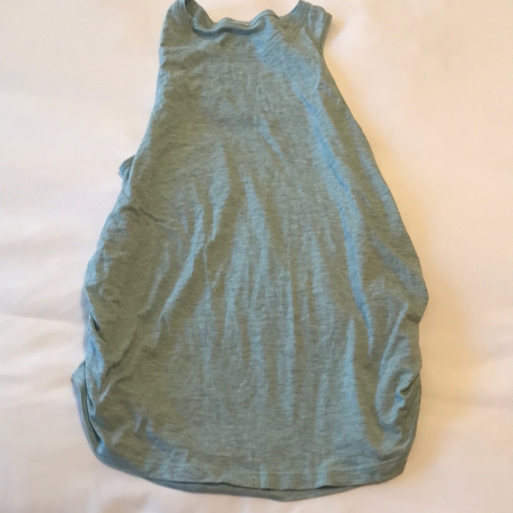 Crew neck Lululemon tank with side ruching